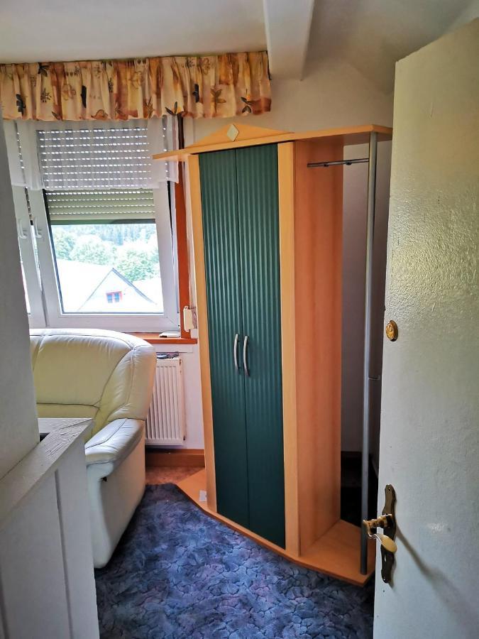 Gehlberger Landhaus Am Schneekopf / Ferienwohnung Suhl Kültér fotó